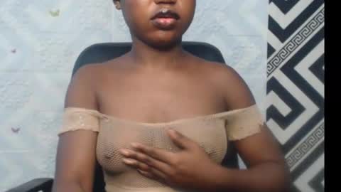 Snapshot of sexy_floral chatting on September 2025 09:11:02 AM Angela online show from September 2025 09:11:02 AM