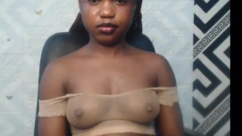 Snapshot of sexy_floral chatting on September 2025 09:17:02 PM Angela online show from September 2025 09:17:02 PM