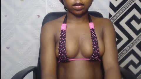 Snapshot of sexy_floral chatting on October 2025 07:26:02 AM Angela online show from October 2025 07:26:02 AM