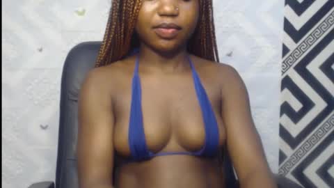 Snapshot of sexy_floral chatting on October 2025 08:11:02 AM Angela online show from October 2025 08:11:02 AM