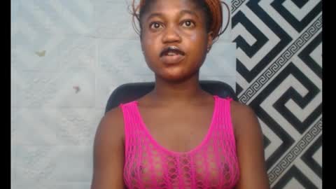 Snapshot of sexy_floral chatting on October 2025 06:51:02 PM Angela online show from October 2025 06:51:02 PM