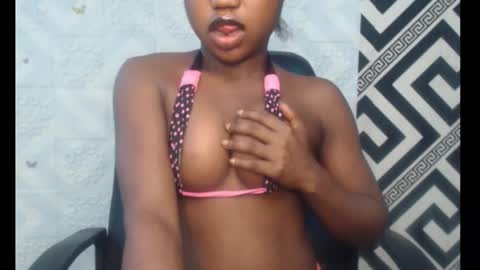 Snapshot of sexy_floral chatting on October 2025 09:21:02 AM Angela online show from October 2025 09:21:02 AM