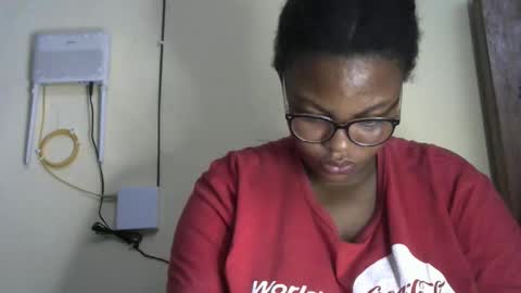 Snapshot of sexy_ivy_ chatting on November 2025 07:03:01 AM sexy_ivy_ online show from November 2025 07:03:01 AM