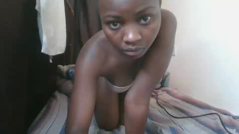 Snapshot of sexy_june20 chatting on February 2026 10:17:01 PM sexy_june20 online show from February 2026 10:17:01 PM