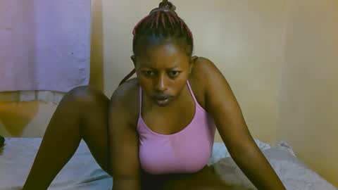 sexy_latasha online show from April 2026 04:28:01 AM