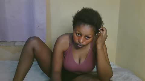 Snapshot of sexy_latasha chatting on May 2026 05:47:02 AM sexy_latasha online show from May 2026 05:47:02 AM