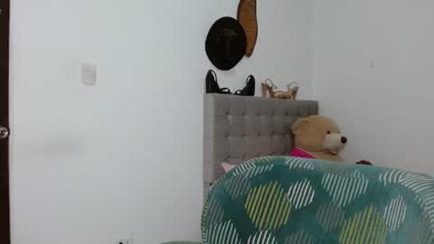 Snapshot of sexy_lia_latina chatting on July 2026 02:38:02 AM Celeste online show from July 2026 02:38:02 AM