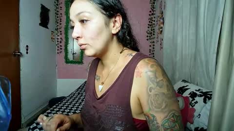 sexy lolas online show from September 2025 04:23:02 AM