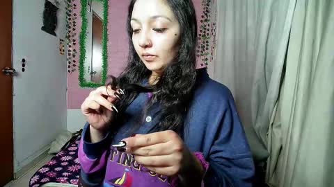 sexy lolas online show from November 2025 06:12:01 AM