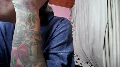 sexy lolas online show from February 2026 03:33:01 AM