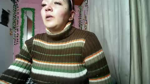 Snapshot of sexy_lolas chatting on April 2026 01:14:02 AM sexy lolas online show from April 2026 01:14:02 AM