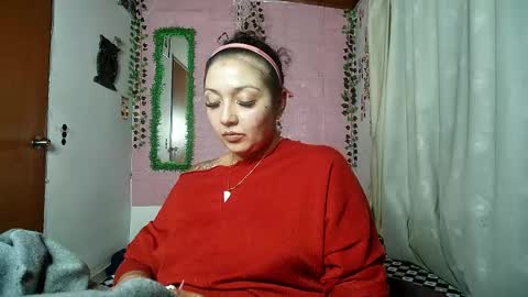 Snapshot of sexy_lolas chatting on May 2026 05:56:02 AM sexy lolas online show from May 2026 05:56:02 AM