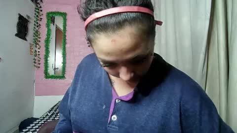 Snapshot of sexy_lolas chatting on May 2026 04:54:02 AM sexy lolas online show from May 2026 04:54:02 AM