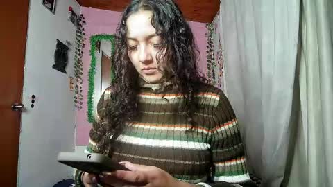 Snapshot of sexy_lolas chatting on May 2026 03:57:02 AM sexy lolas online show from May 2026 03:57:02 AM