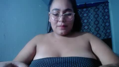 SIRENA LOVE online show from April 2026 05:19:01 AM