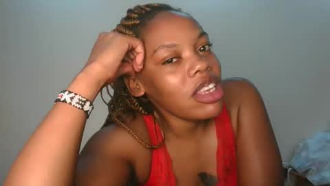 sexy_lyna online show from January 2026 07:23:01 PM