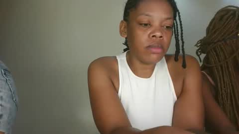 Snapshot of sexy_lyna chatting on April 2026 07:01:01 AM sexy_lyna online show from April 2026 07:01:01 AM