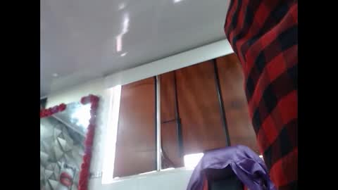 MARIPOSA online show from September 2025 06:00:01 PM