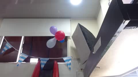 MARIPOSA online show from October 2025 12:46:01 PM