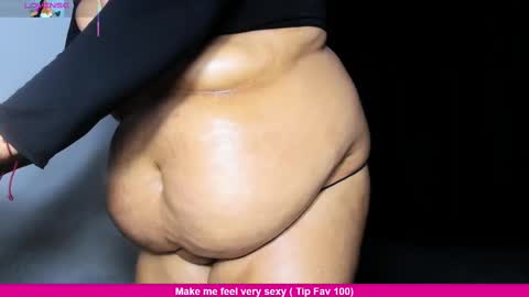 Snapshot of sexy_milfy01 chatting on February 2025 07:31:01 AM Jenny I am a freelance model online show from February 2025 07:31:01 AM