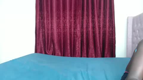 sexy online show from October 2025 08:05:01 PM