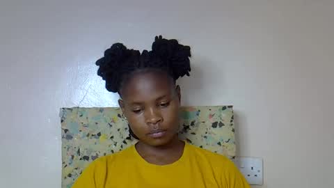 Molyne online show from March 2026 02:11:02 PM