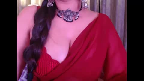Snapshot of sexy_myra18 chatting on April 2026 04:17:02 AM myra online show from April 2026 04:17:02 AM