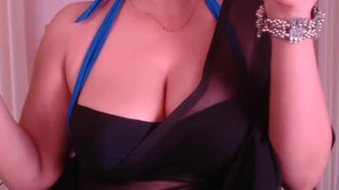 Snapshot of sexy_myra18 chatting on July 2026 03:53:02 AM myra online show from July 2026 03:53:02 AM