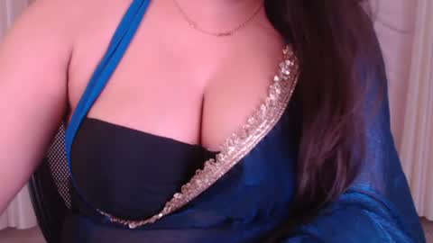 Snapshot of sexy_myra18 chatting on July 2026 04:40:01 AM myra online show from July 2026 04:40:01 AM