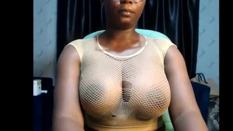 zoe online show from February 2025 06:40:02 PM