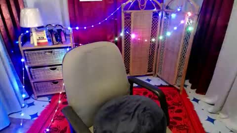 angela online show from May 2026 07:26:02 AM