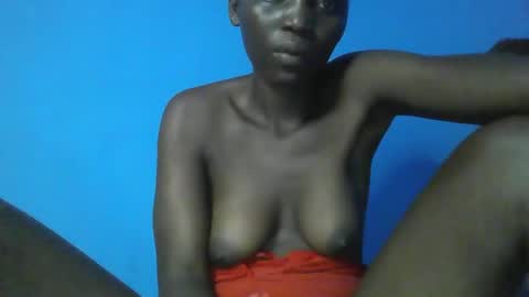 Snapshot of sexy_titz chatting on February 2025 05:36:02 PM sexy_titz online show from February 2025 05:36:02 PM