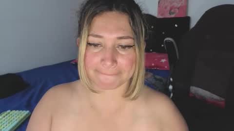 Snapshot of sexy_valeshca chatting on May 2026 05:19:01 PM sexy_valeshca online show from May 2026 05:19:01 PM