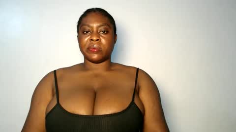 Snapshot of sexy_wetpussyy chatting on October 2025 09:04:02 PM Luna online show from October 2025 09:04:02 PM