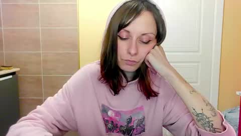 Snapshot of sexy_wise_kind chatting on July 2026 02:05:17 AM Mandy Green online show from July 2026 02:05:17 AM