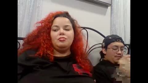 Snapshot of sexyalive chatting on December 2024 05:38:01 AM Sylver online show from December 2024 05:38:01 AM