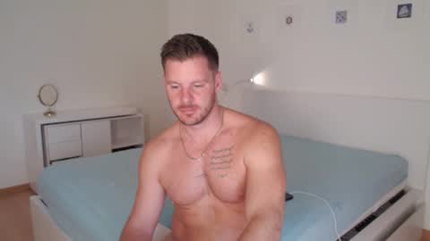 Snapshot of sexyandmarried chatting on January 2025 12:24:02 PM sexyandmarried online show from January 2025 12:24:02 PM