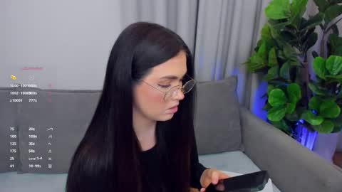 Lou online show from May 2026 11:11:01 PM