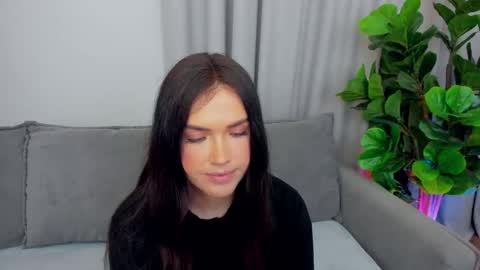 Lou online show from May 2026 09:55:01 PM