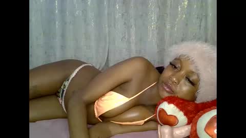 Snapshot of sexyasspetitte_ chatting on May 2026 11:35:02 PM sexyasspetitte_ online show from May 2026 11:35:02 PM