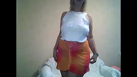 Snapshot of sexybabyforyou chatting on January 2025 09:08:02 AM sexybabyforyou online show from January 2025 09:08:02 AM