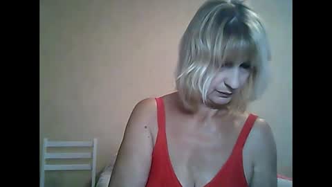 Snapshot of sexybabyforyou chatting on October 2025 10:33:01 AM sexybabyforyou online show from October 2025 10:33:01 AM