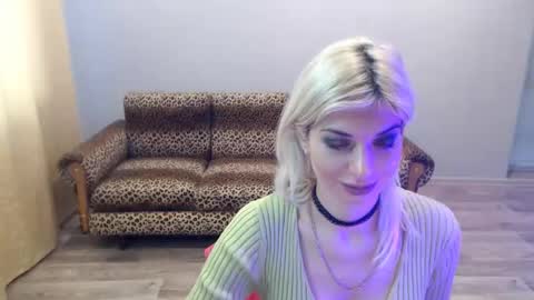 sexybeatriice online show from January 2026 07:22:01 AM