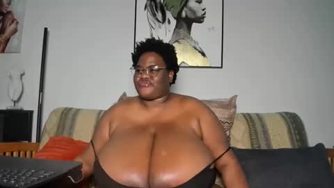 sexyblackhugetits online show from January 2025 07:46:01 PM