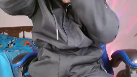 Iker online show from December 2025 09:27:01 AM