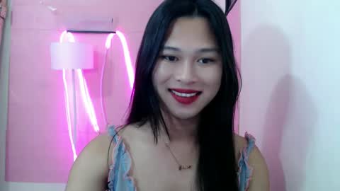 Snapshot of sexycale23 chatting on January 2025 10:38:01 AM hunting CALEfornian online show from January 2025 10:38:01 AM