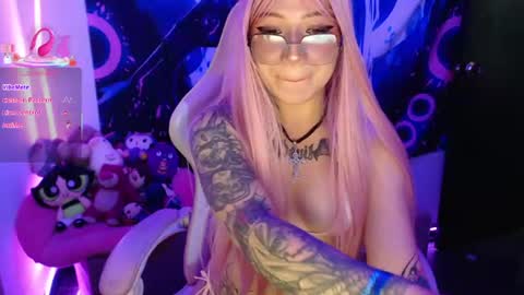 Snapshot of sexycarriie chatting on July 2026 02:25:02 AM Carrie online show from July 2026 02:25:02 AM