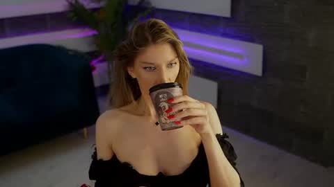 Snapshot of sexycelline chatting on June 2026 04:47:02 AM Celline online show from June 2026 04:47:02 AM