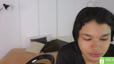 chanell and yina online show from October 2025 01:21:02 PM