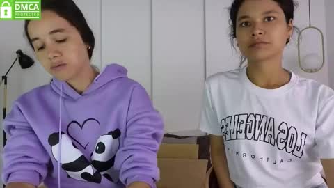 chanell and yina online show from March 2026 01:28:01 PM